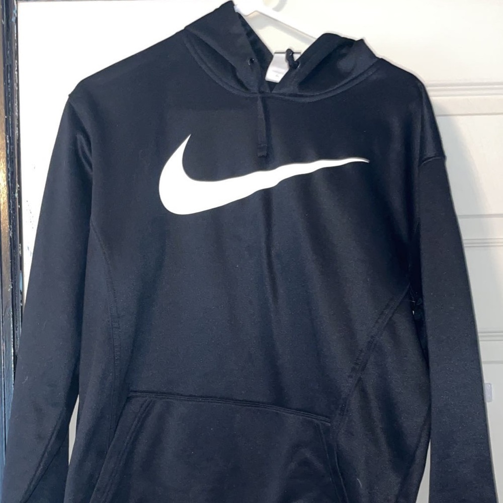 Black nike hoodie